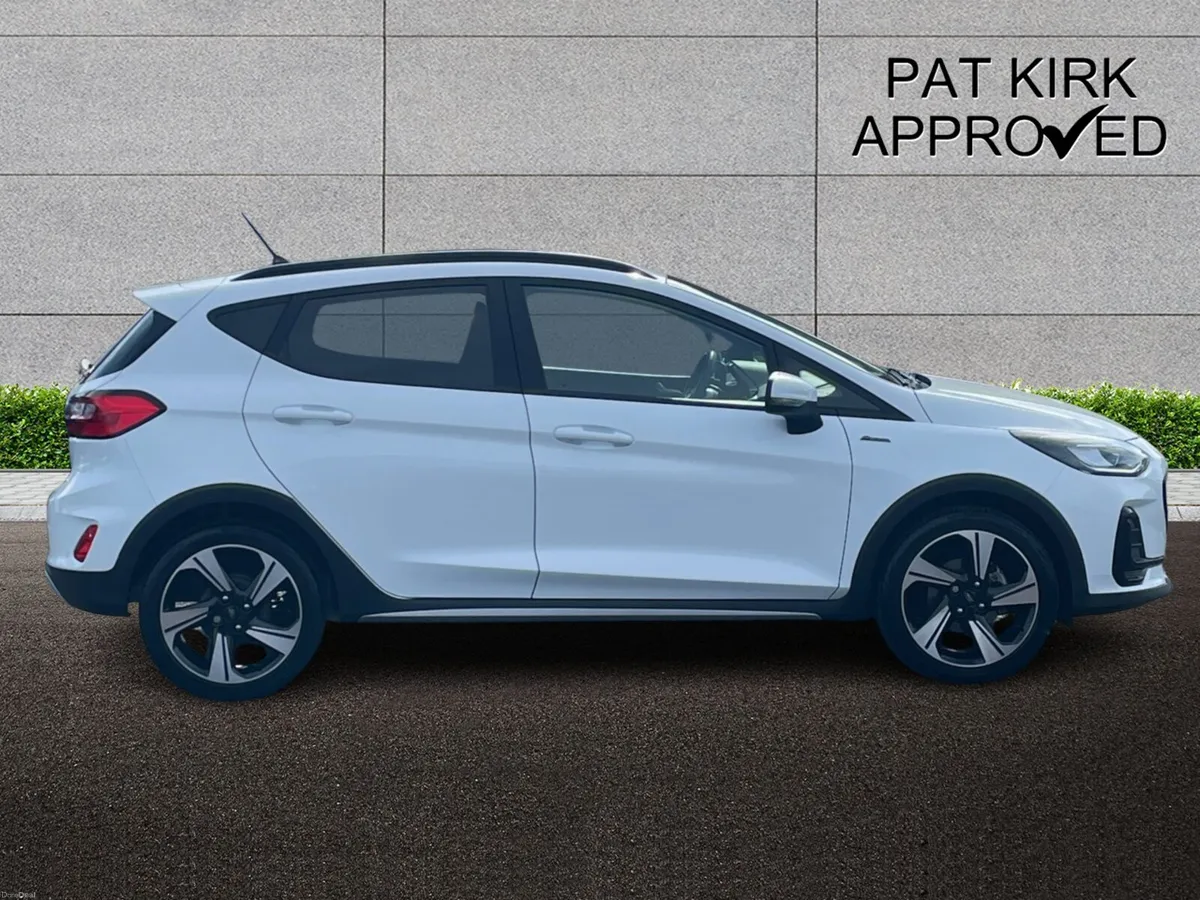Ford Fiesta Hatchback Active - Image 3