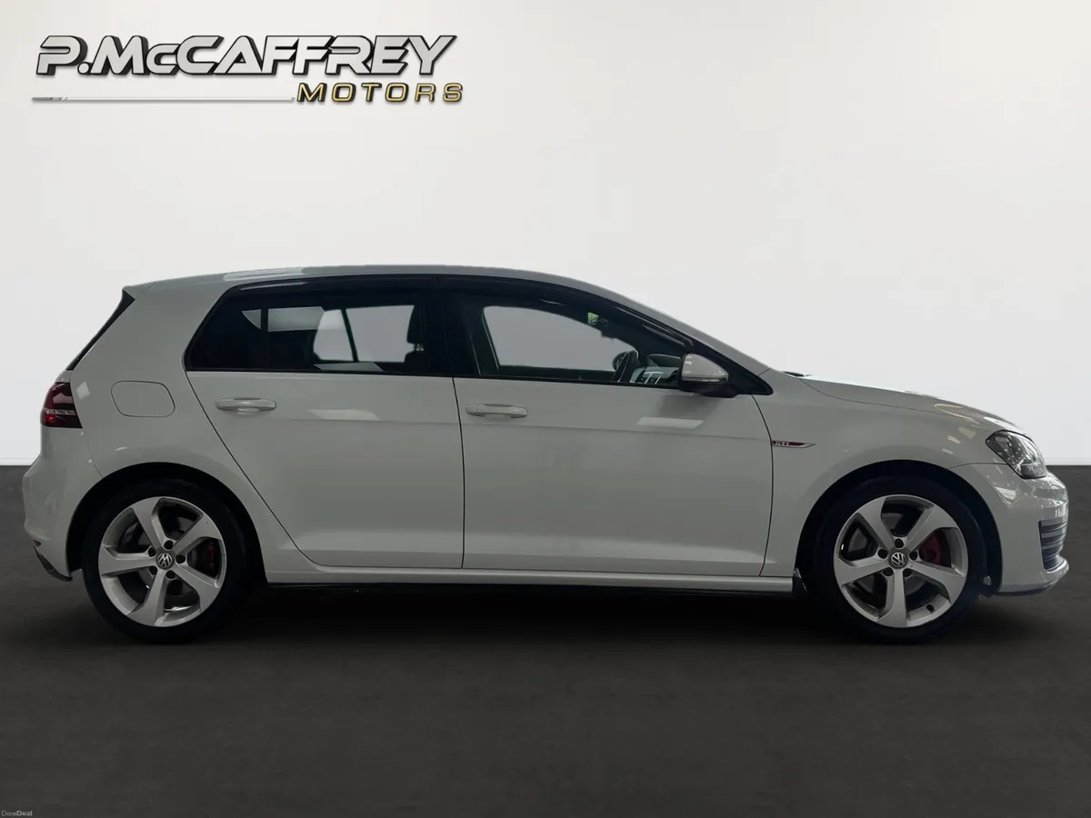 2016 Volkswagen Golf GTI 2.0 TSI - Image 4