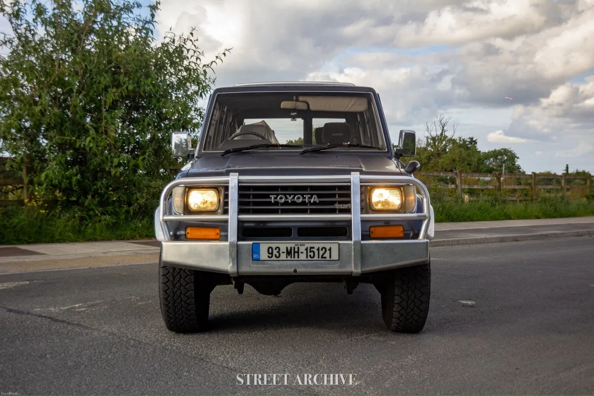 Toyota landcruiser LJ78 - Image 3
