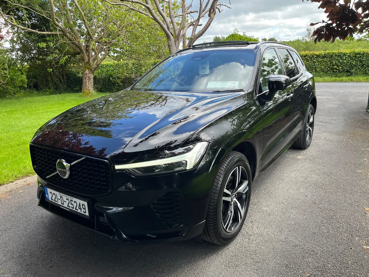 Volvo XC60 2022 2.0d R-Design - Image 3