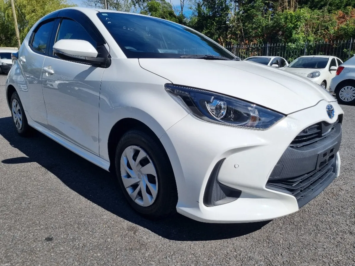 Toyota Yaris Hybrid  2020 - Image 1