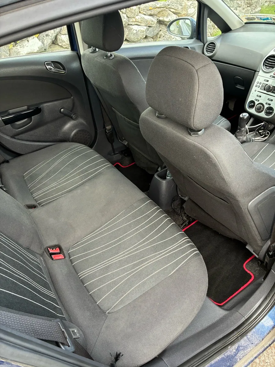 2009 Opel corsa - Image 3