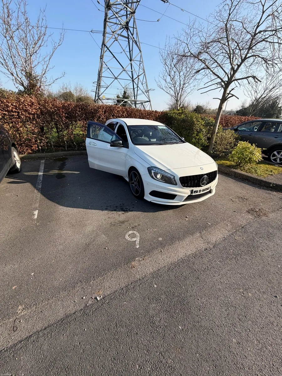 Car - Image 2