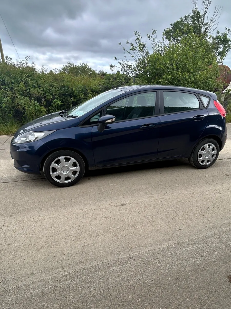 2010 ford fiesta - Image 3