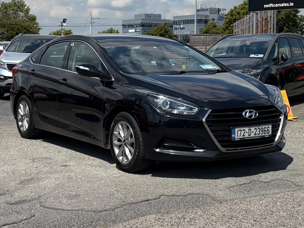 2017 Hyundai i40 1.7D Executive Nct 07/27 Tax 09/2 - Image 2