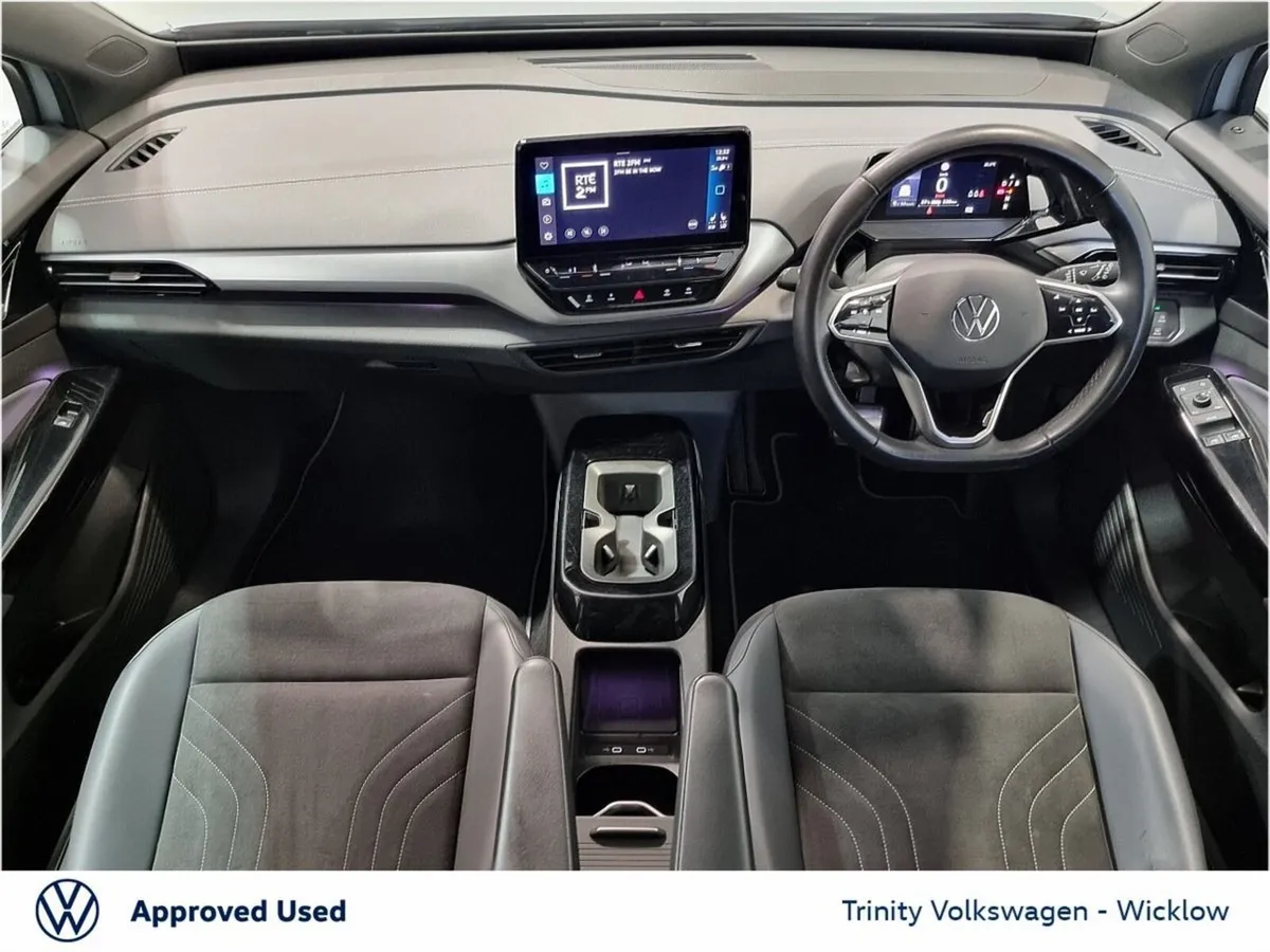 Volkswagen ID.4 ** LIFE DX ** 77kWh ** 174BHP ** S - Image 2