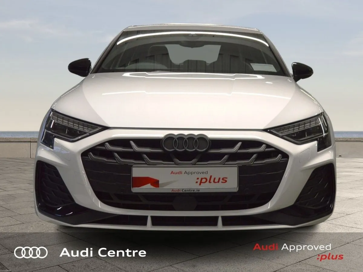 Audi A3 SAL 30 TDI 115HP S Line - Image 2