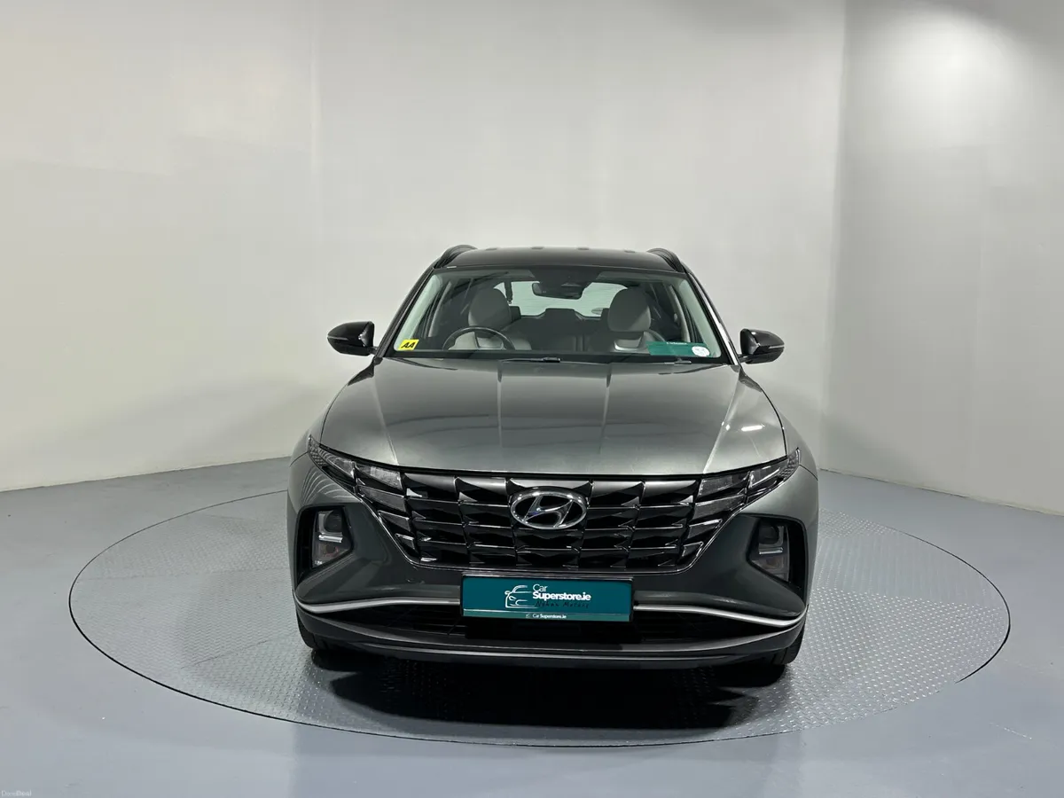 Hyundai Tucson Executive Two Tone 1.6 Crdi 231 - Image 2
