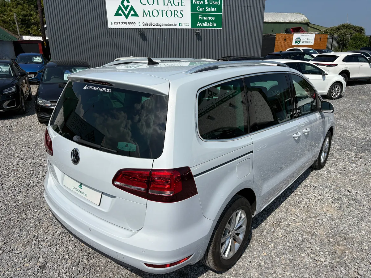 VW TOURAN 1.4 TSI AUTO COMFORTLINE - Image 4