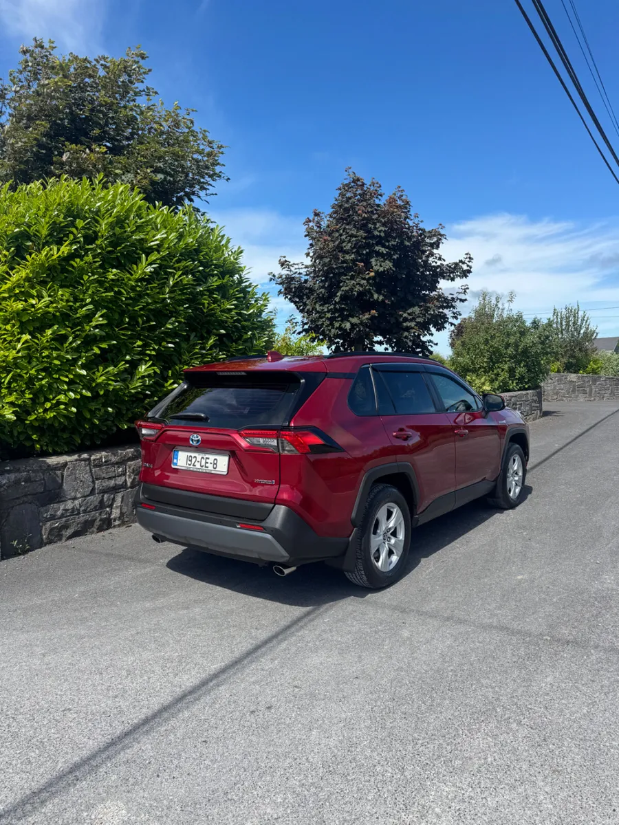 Toyota RAV4 2019 - Image 3