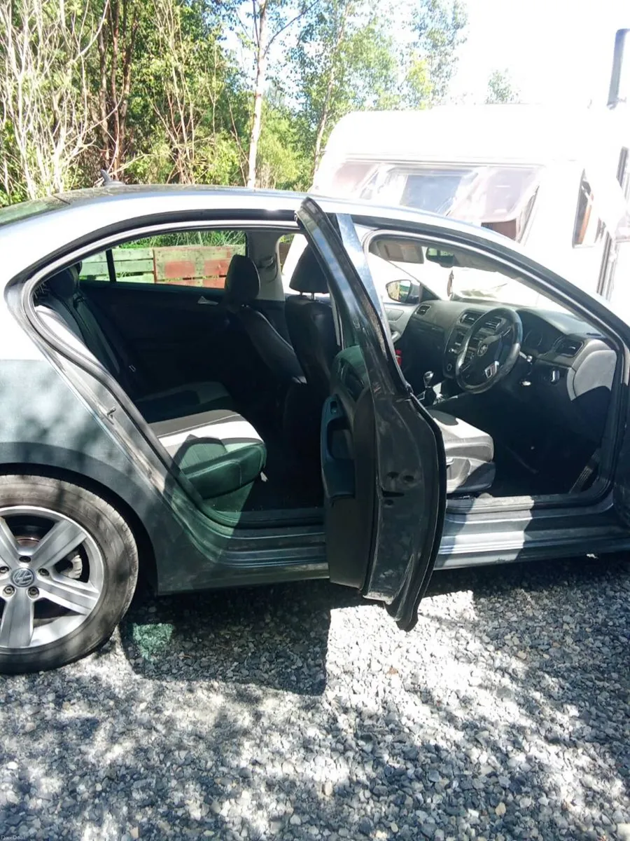 Volkswagen Jetta 1.6 diesel - Image 3