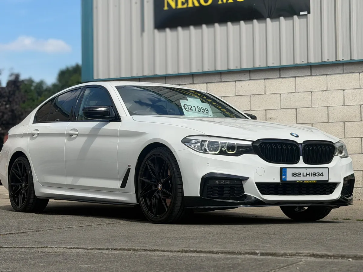 2018 (182) BMW 530E MSPORT - Image 1