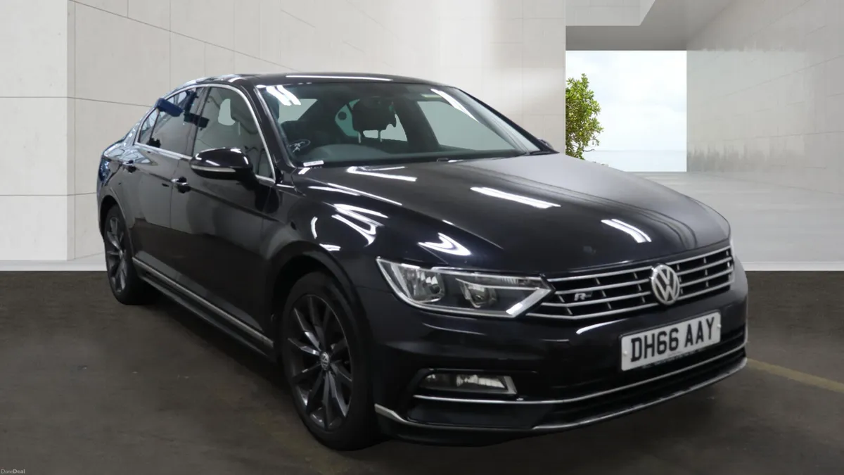 Volkswagen Passat 2.0 R LINE - FINANCE AVAILABLE - Image 1