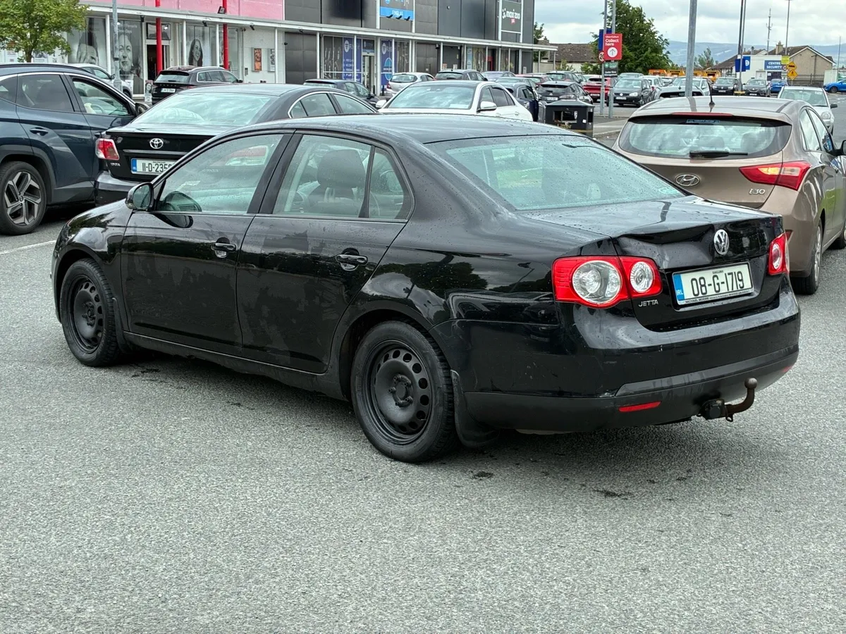 Volkswagen Jetta 1.6 petrol - Image 2
