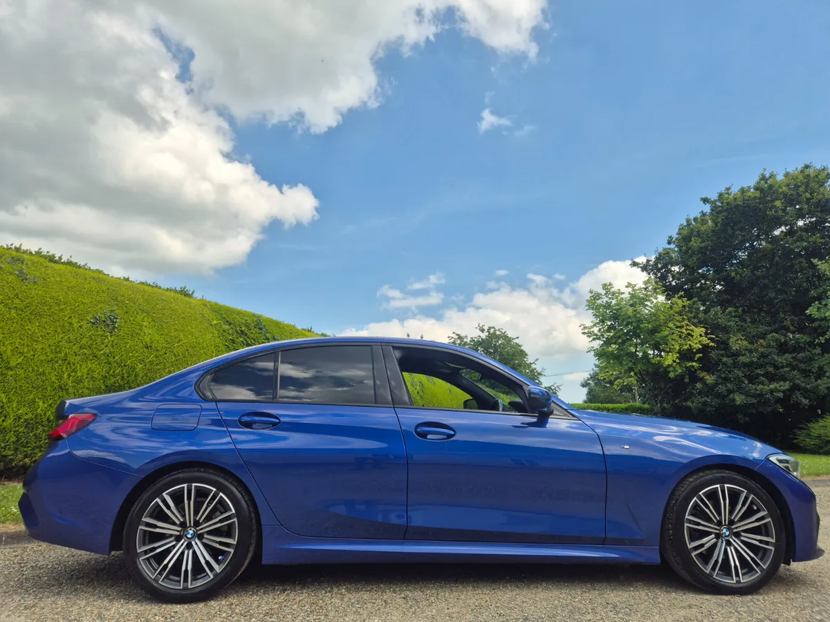 2021'BMW 320D M-SPORT X-DRIVE AUTO - Image 3