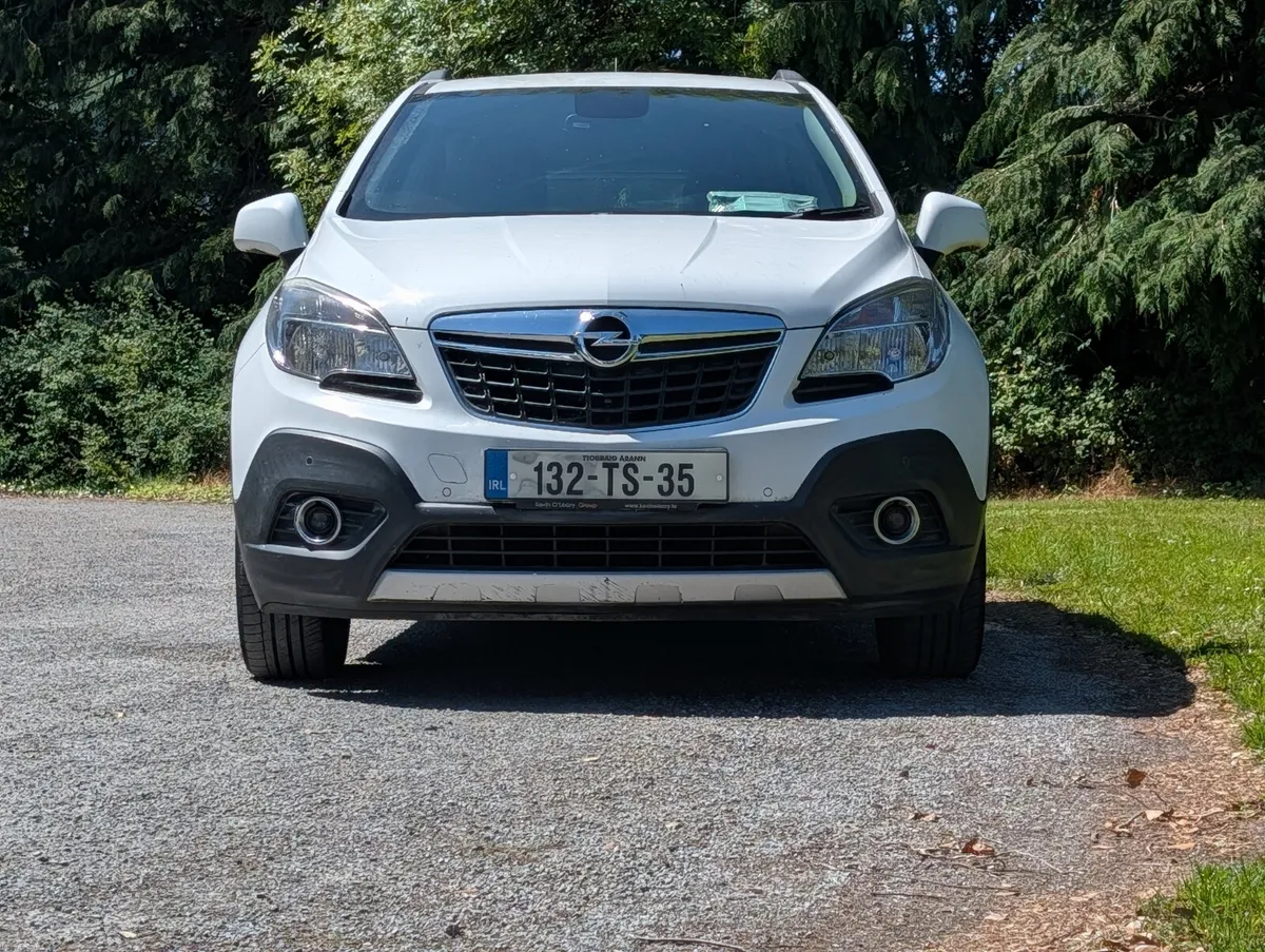 2013 Opel Mokka 1.6 Petrol warranty available - Image 2