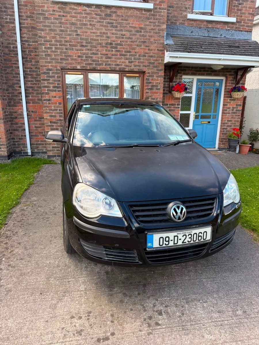 Volkswagen Polo 2009 - Image 1