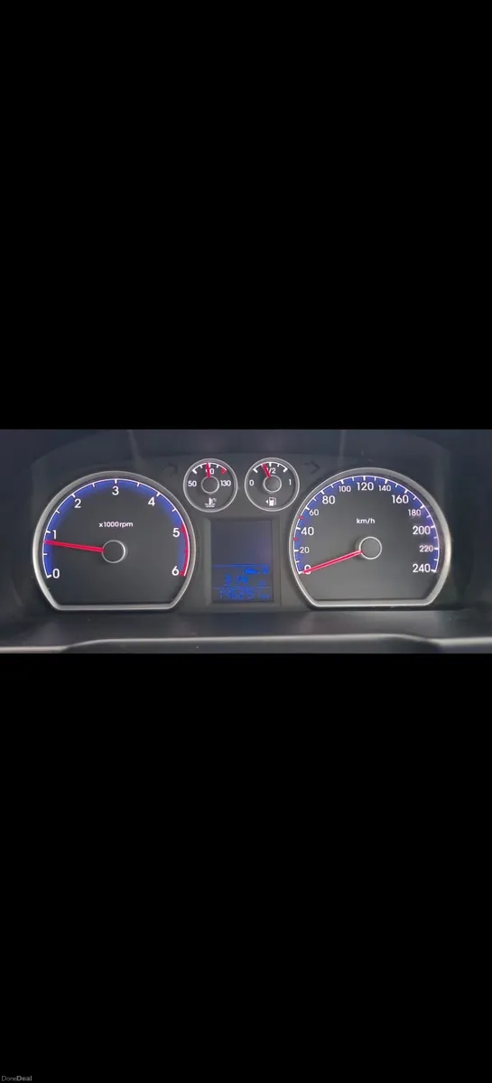 Hyundai i30 2011 - Image 2