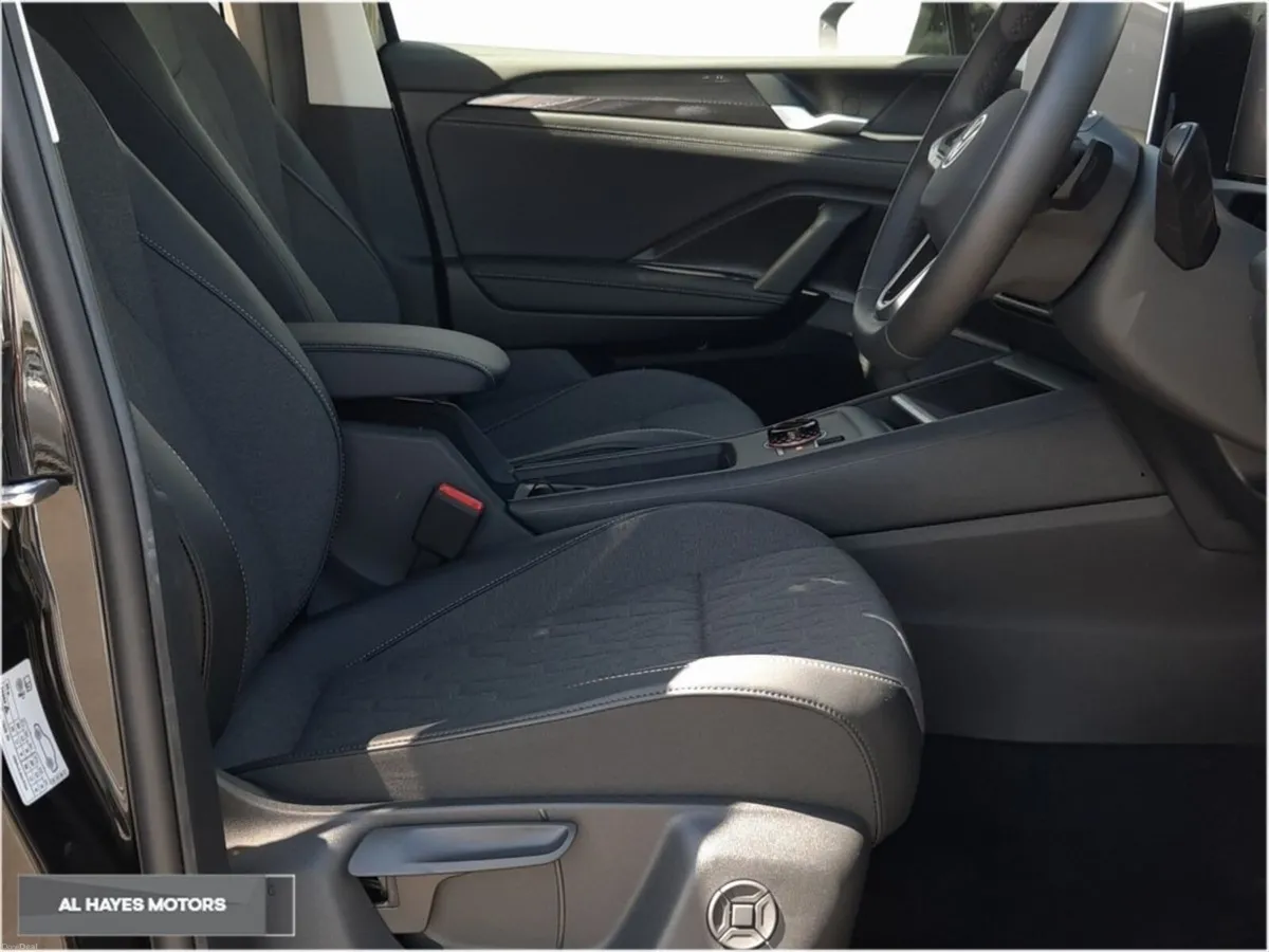 Volkswagen Tiguan **LOADED WITH HIGH SPECS**EDITIO - Image 4