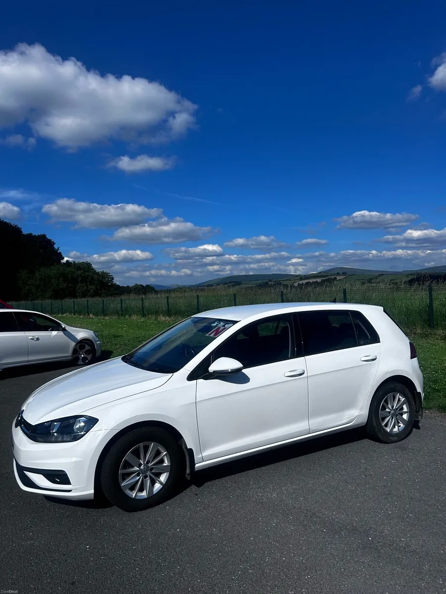 VW golf 2018 1.6 Diesel - Image 3