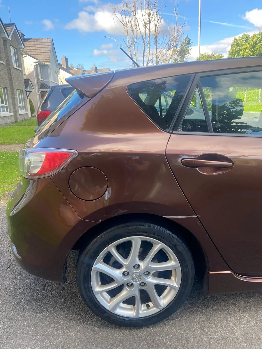 Mazda 3 - Image 3