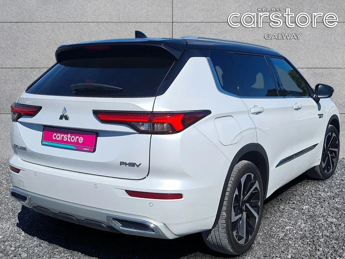 Mitsubishi Outlander PHEV 4WD Black Edition - Image 3