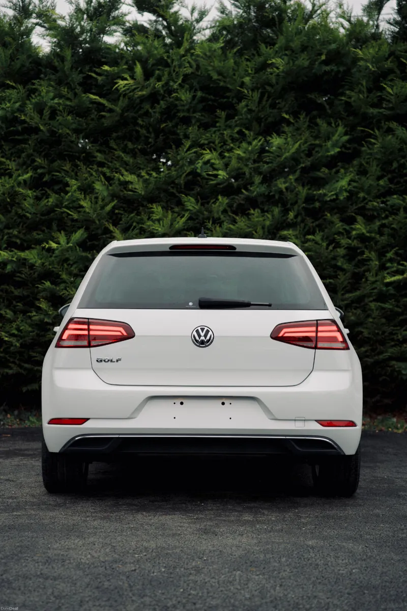 🌟Volkswagen Golf 1.2 TSI Comfortline 2019 - Image 3