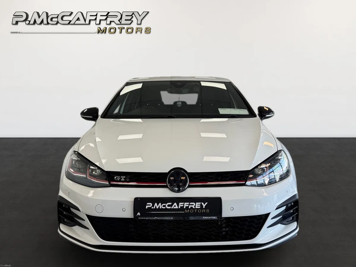 2017 Volkswagen Golf MK7.5 GTI 2.0TSI AUTO - Image 2