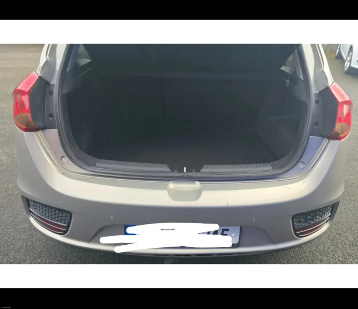 Car - Image 3