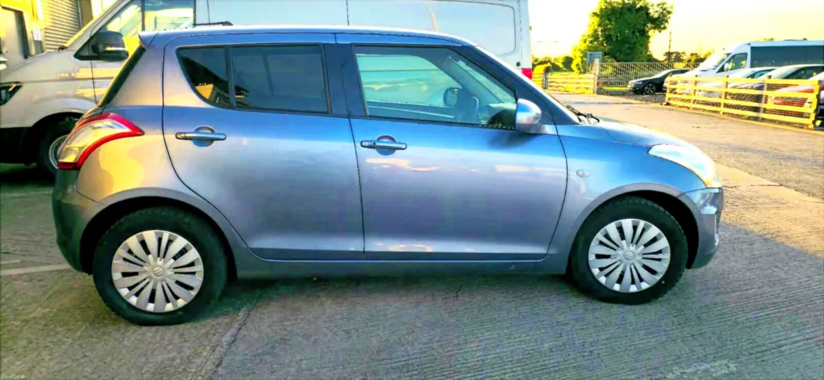 2014 Suzuki Swift- Automatic-LOW MIL 3200KM - Image 4