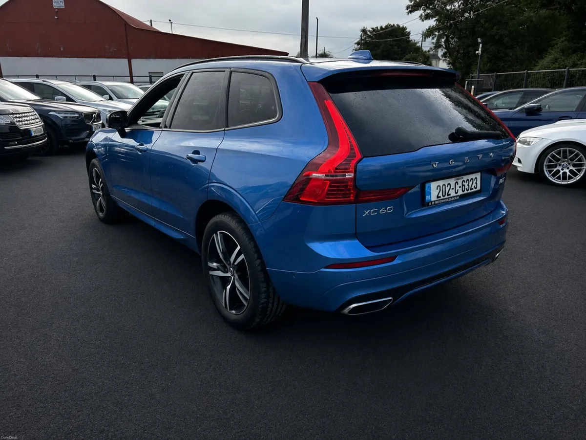 201 Volvo XC60 T8 R-DESIGN BIG SPEC ! 390BHP - Image 2