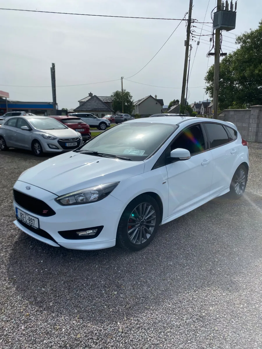 Ford Focus 2018 - Image 4