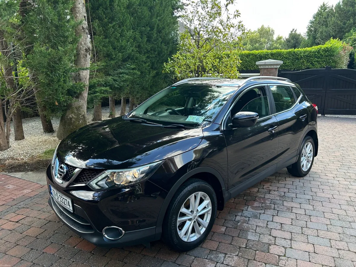 17 Nissan QASHQAI 1.2 SV Only 120km Full SH €8750 - Image 4
