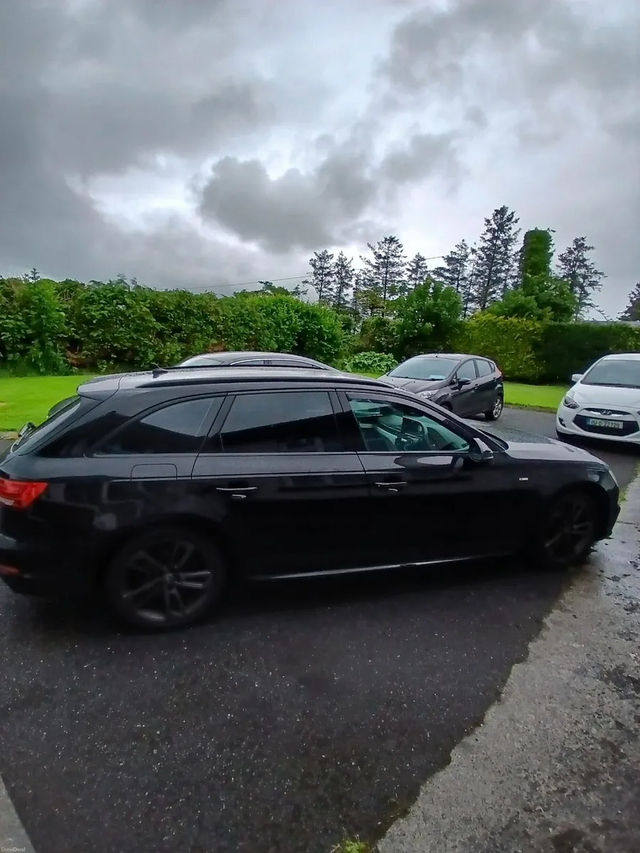 Audi A4 Avant S line Black Edition 2017 - Image 1