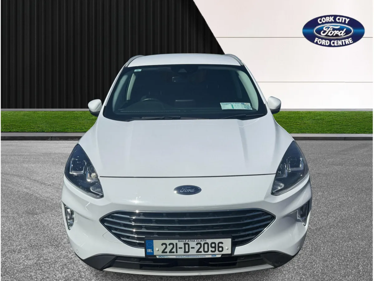 Ford Kuga TITANIUM 1.5 TD 120 S6.2 M6 F 4DR - Image 3