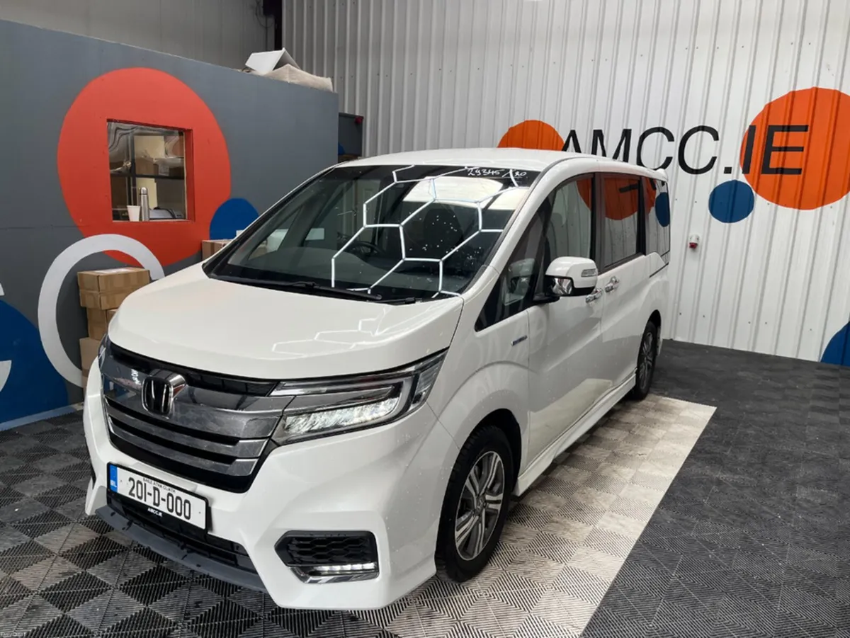 Honda Stepwagon 2020 HONDA STEPWAGON HYBRID G 2.0 - Image 4