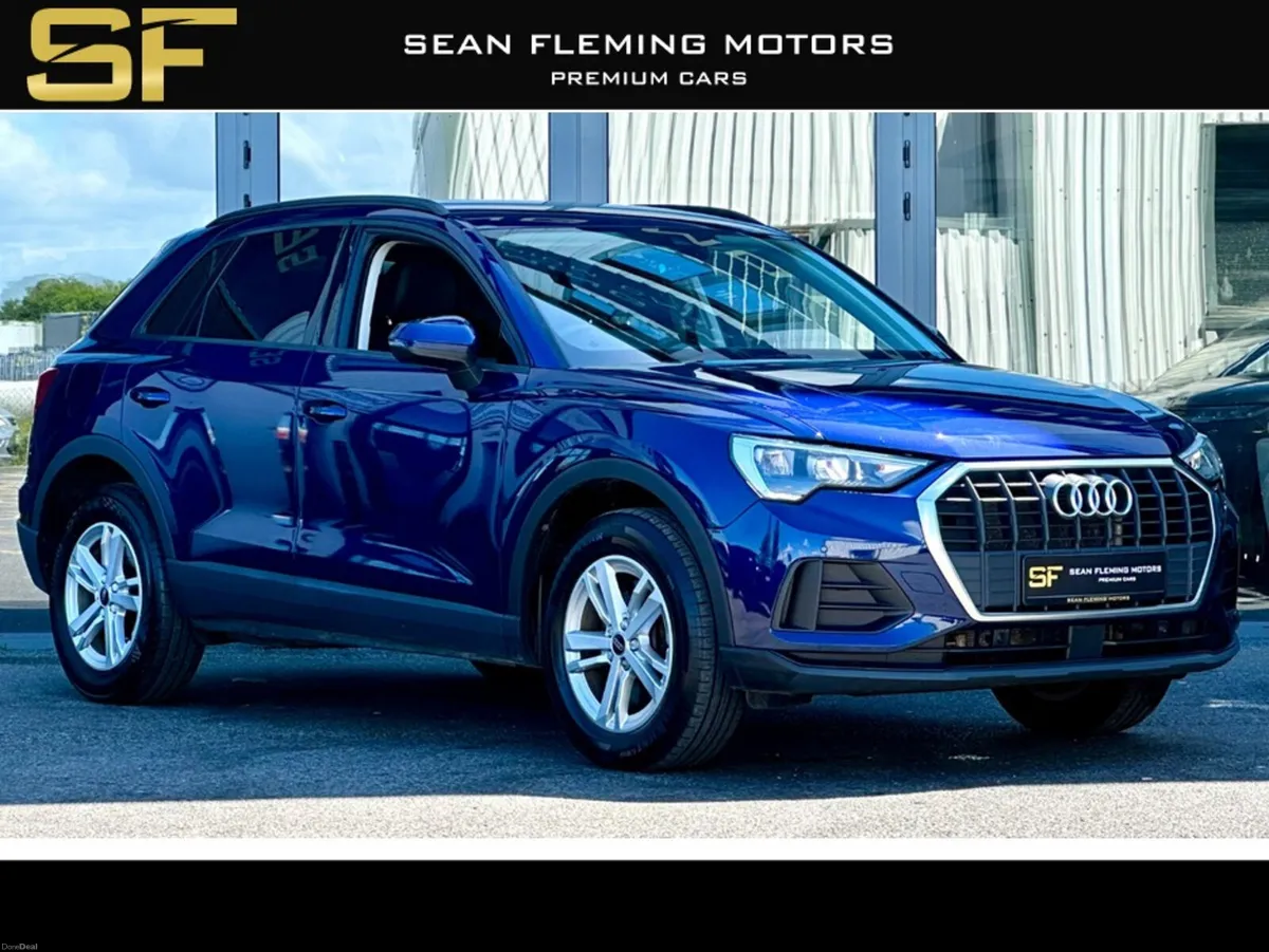 Audi Q3 TECHNIK 45 TFSI E S-A - Image 1