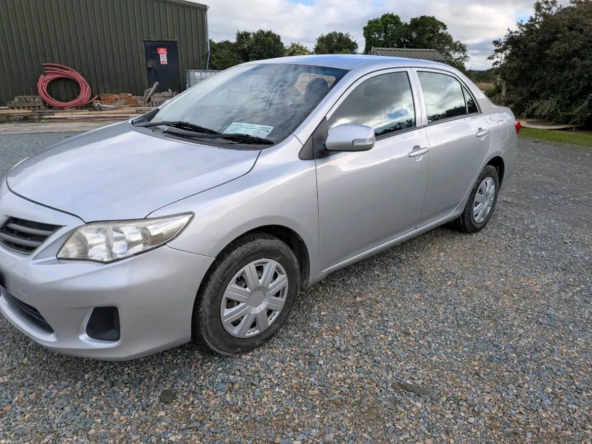 Car - Image 2