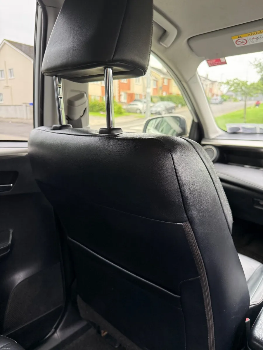 Toyota RAV4 2014 - Image 6