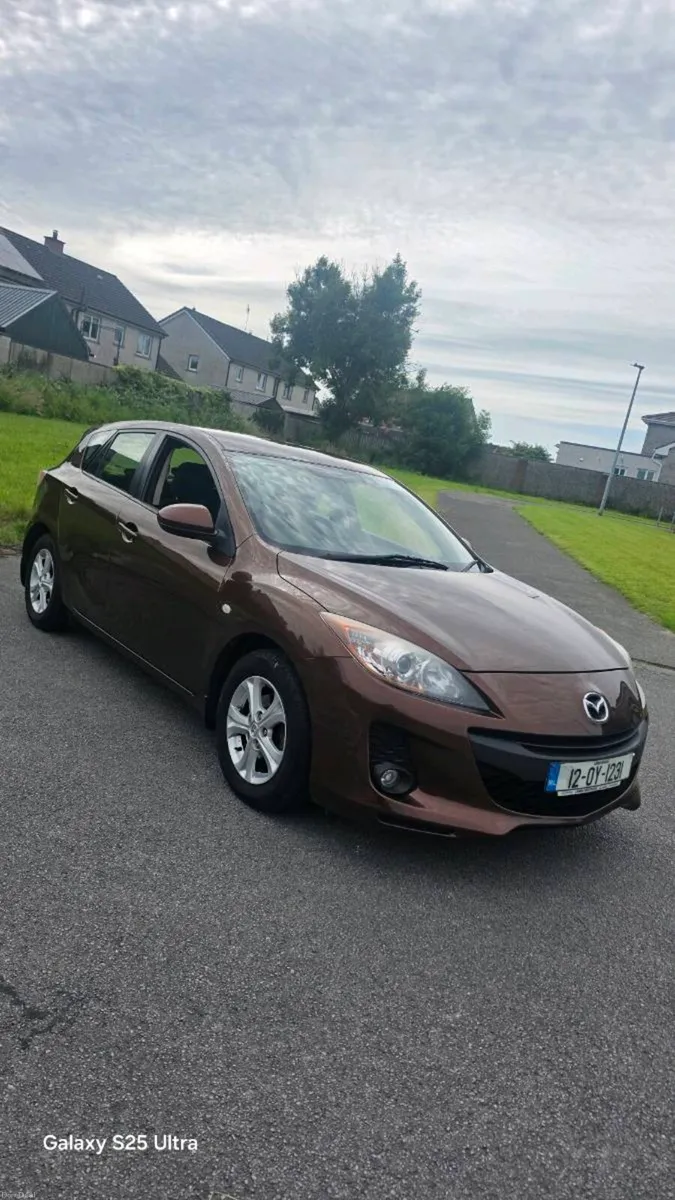 2012 Mazda 3 - Image 2