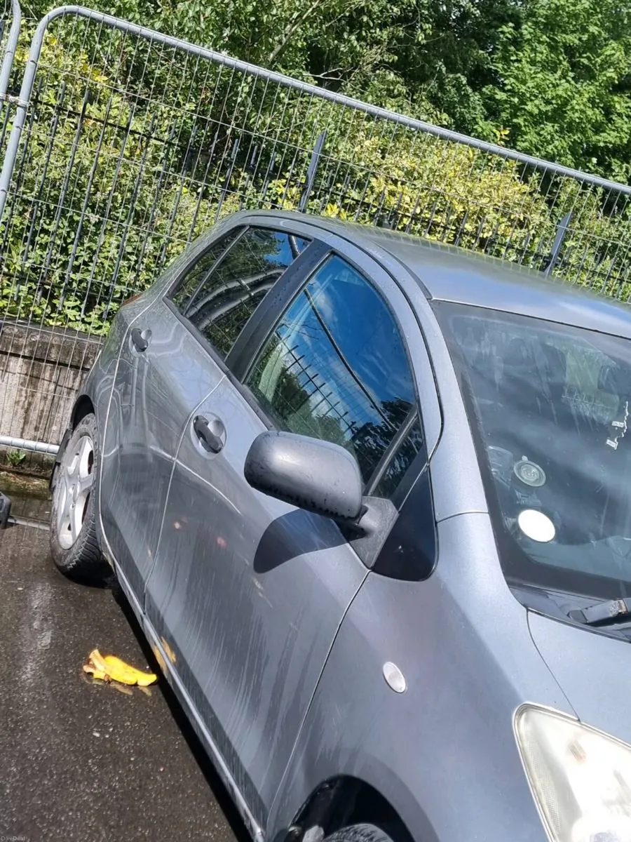 Car - Image 4
