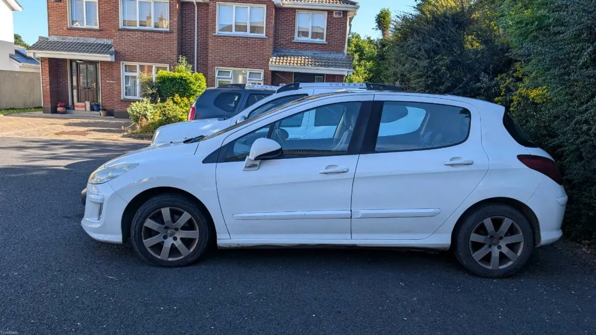 Peugeot 308 - Image 4