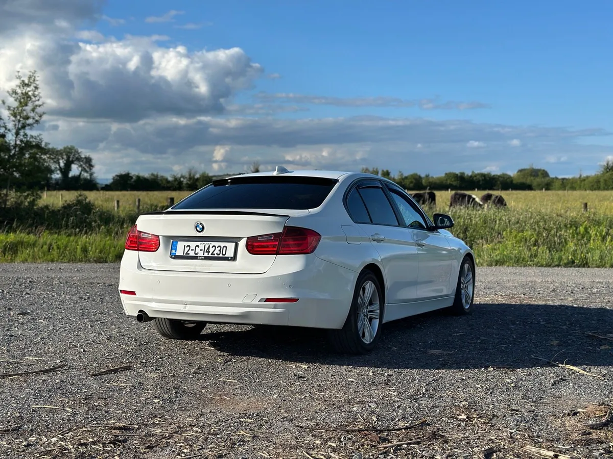 BMW 320d - Image 4
