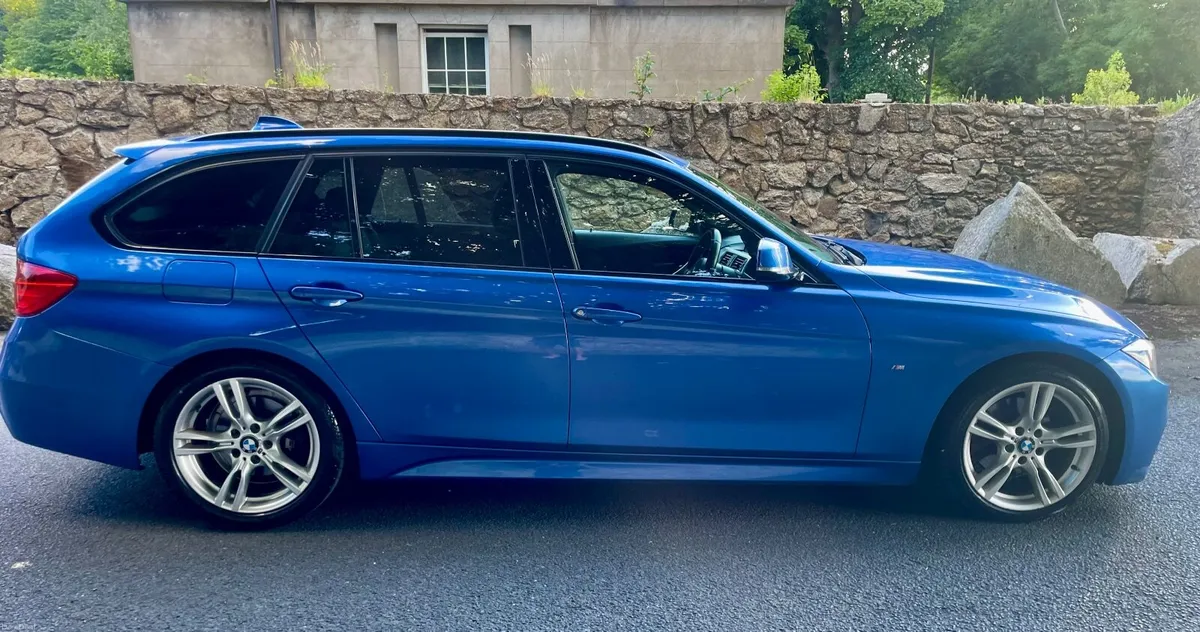 BMW 3-Series 2013 - Image 2