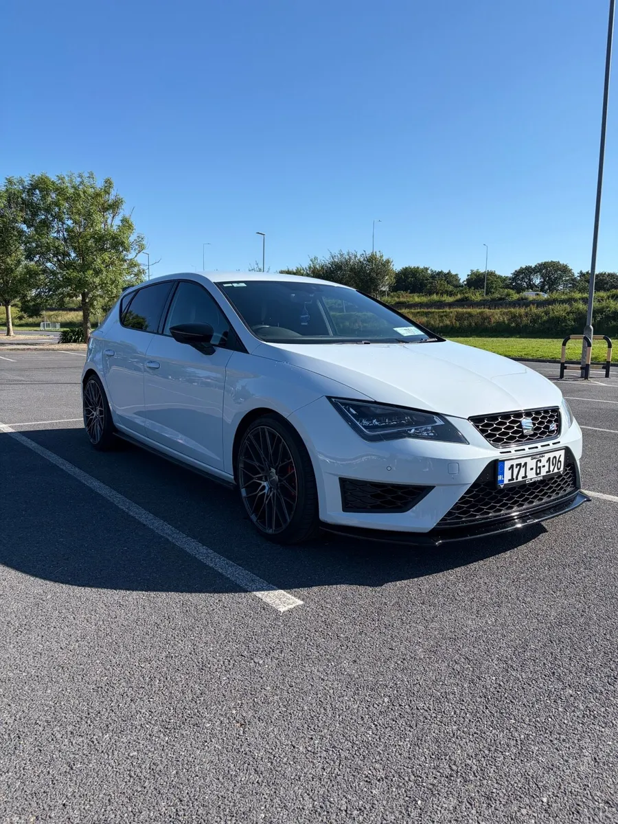 SEAT Leon 2017 - Image 1