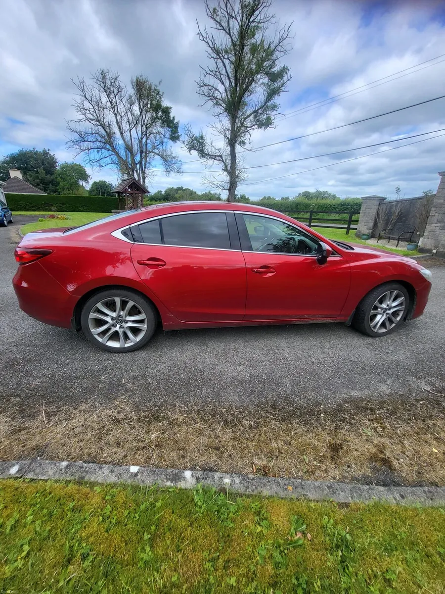 Car - Image 2