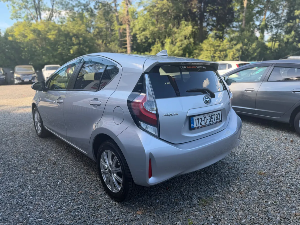 Toyota aqua 2017 - Image 3