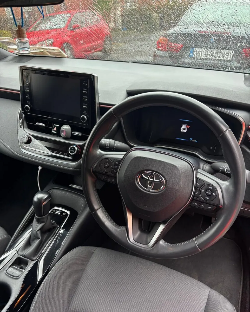 2020 Toyota Corolla Luna Sport Hybrid Automatic - Image 2