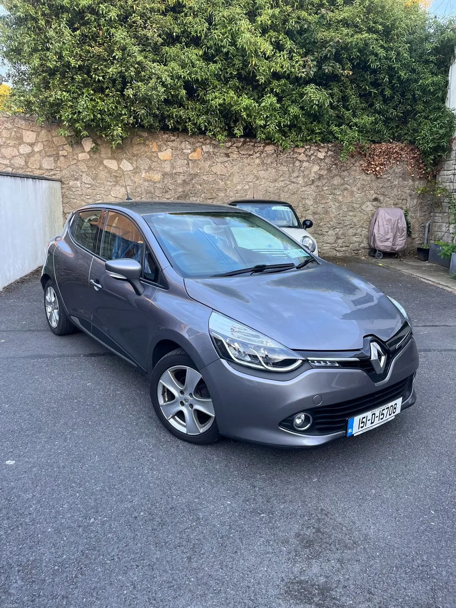 Renault Clio 2015 - Image 2