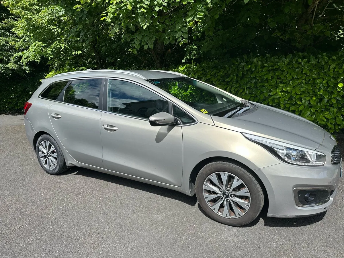 NEW NCT! 2017 (172) Kia Ceed Estate 1.6 Diesel - Image 2